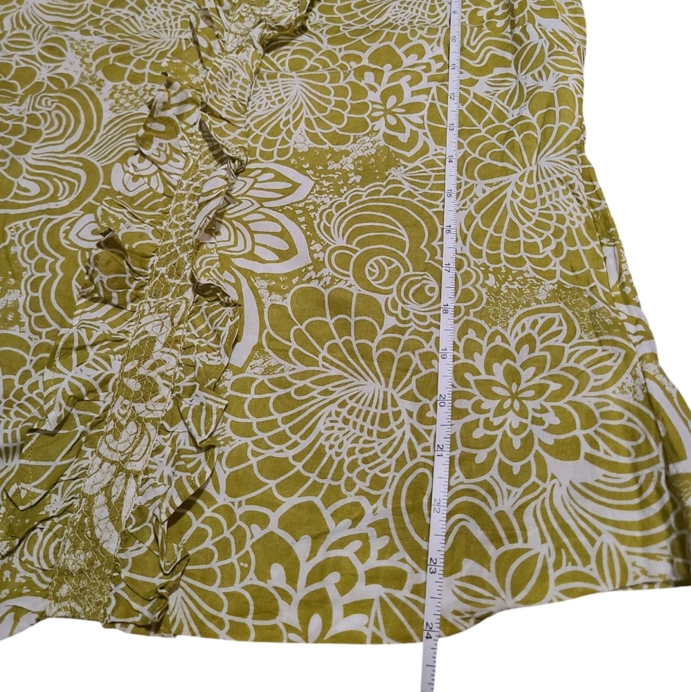 BANANA REPUBLIC green floral ruffle tank 12 - Picture 5 of 7